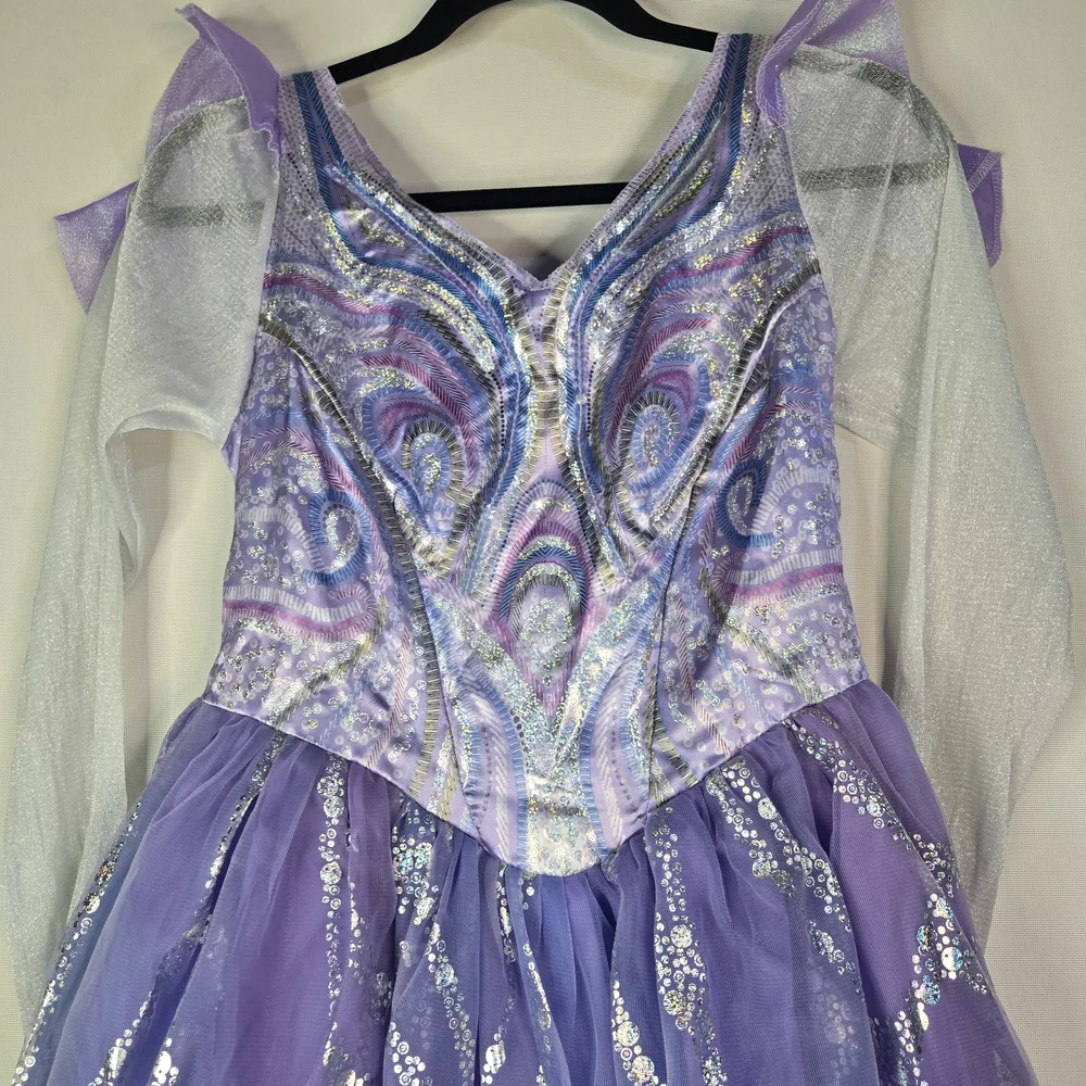 WICKED Glinda Deluxe Adult Size S/P (4-6) Costume - Lavender and Silver Dress